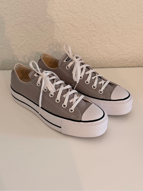 Converse Shoes - Converse Low-Top Sneakers in Gray and White